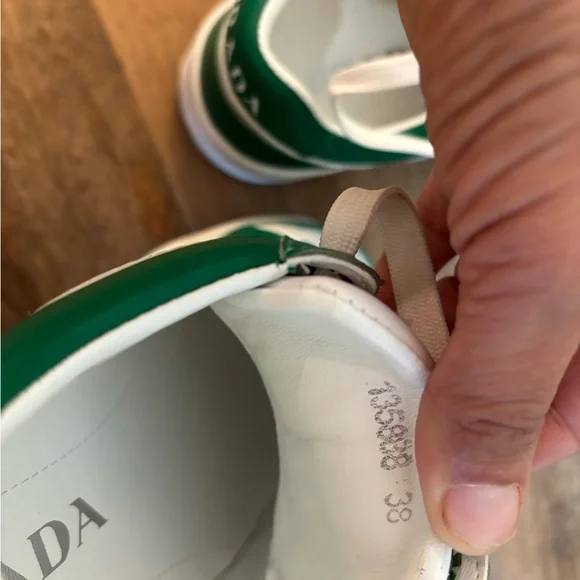 PRADA low top Leather Sneakers Green and white - Picture 8 of 11